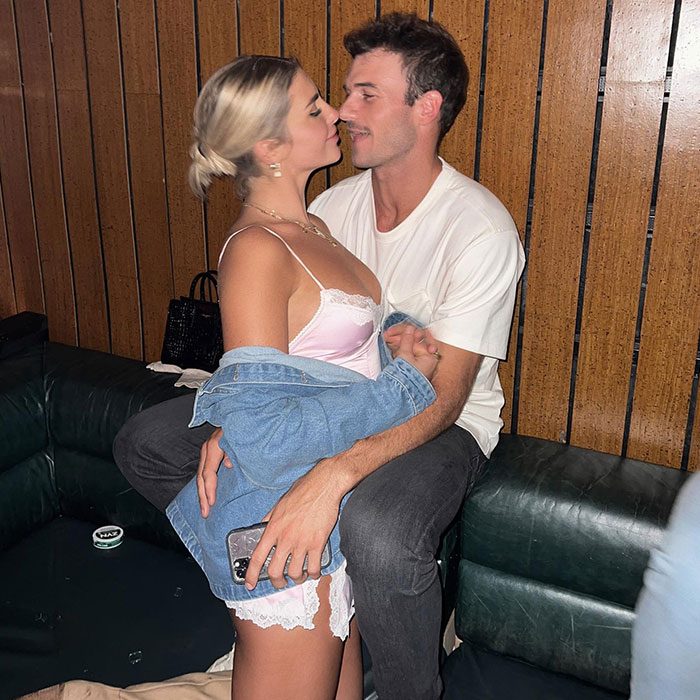 Pro Tennis Player’s Influencer Girlfriend Sparks Outrage With “Creepy” Post-Match Trophy Photo