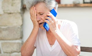 Boomer Doesn’t Understand How Technology Works, Annoys Hospital Worker For 20 Minutes