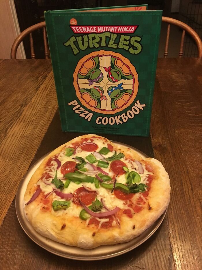 Cowabunga, Dudes! Get Your Pizza Fix With " The Teenage Mutant Ninja Turtles Pizza Cookbook"