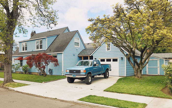 Retired Army Man Threatens To Ruin Neighbor’s Driveway So His Wife Won’t Use It, Man Gets Revenge