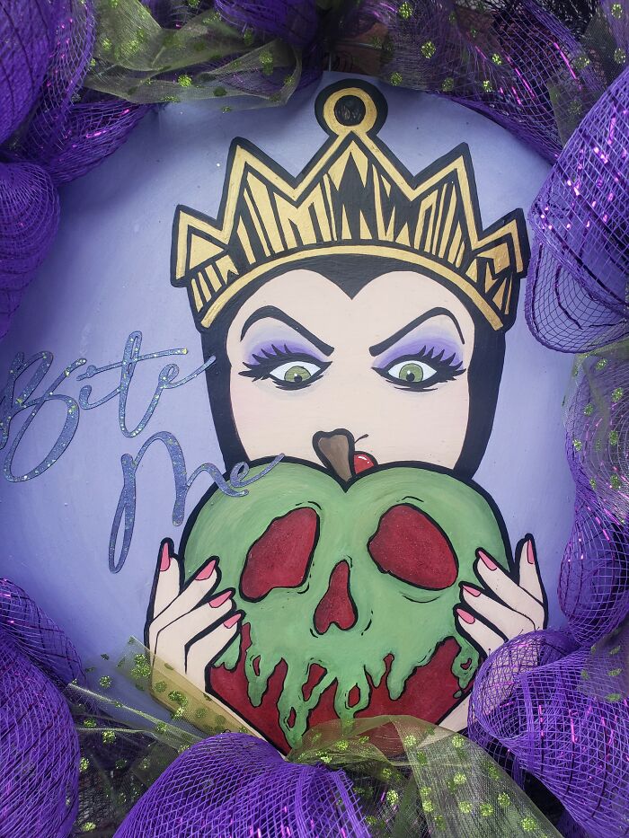 I Made Villains Wreaths With Hand-Painted Poison Apples, Ursula ...