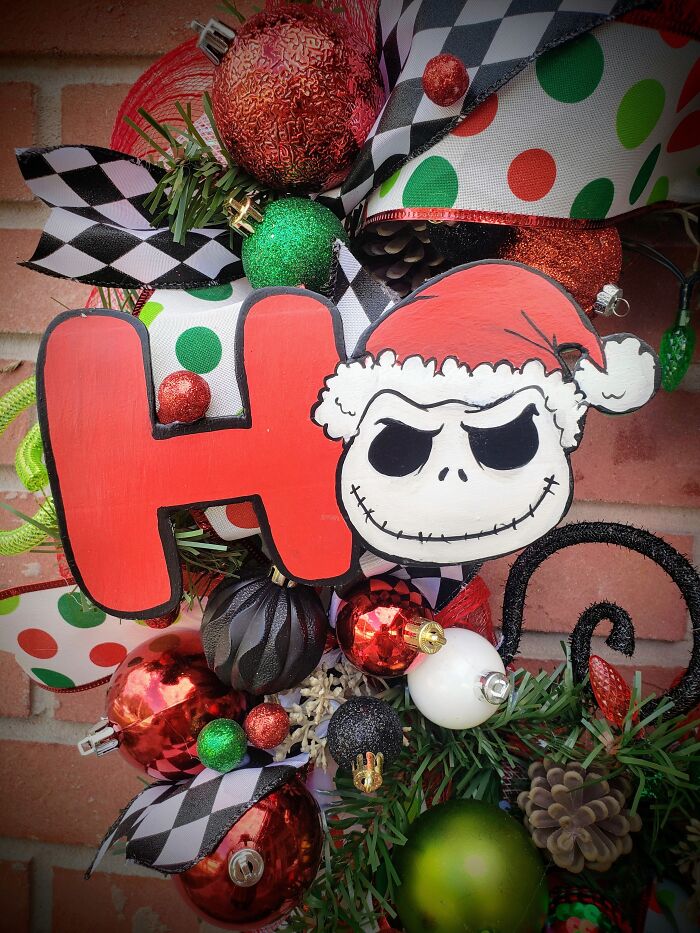 I Created Holiday Decorations Inspired By The 'Nightmare Before Christmas' (17 Pics