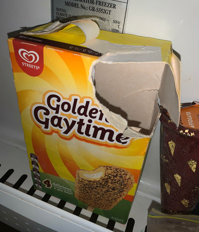 How My 22-Year-Old Sister Opens Ice Cream Packets