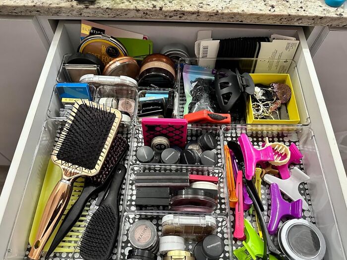 Declutter Your Drawers And Find What You Need In A Flash With Clear Plastic Drawer Organizers