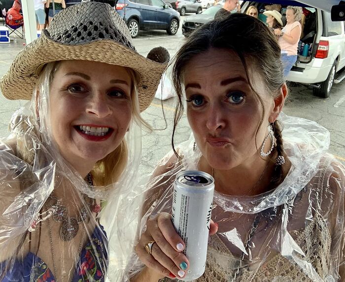 Don't Be A Festival Noob And Be Caught In The Rain Without A Disposable Rain Ponchos 