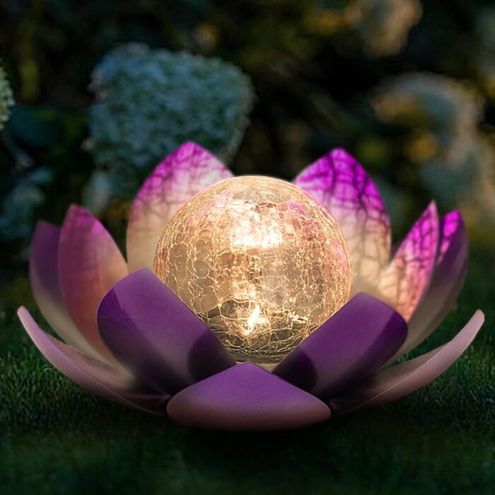 Let Your Garden Glow With The Ethereal Beauty Of This Huaxu Solar Light 