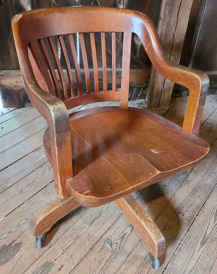 This Chair Is A Piece Of History. It's From 1928 And Was Used By The United States Veterans Bureau Which Began In The 1920's Shortly After Ww1