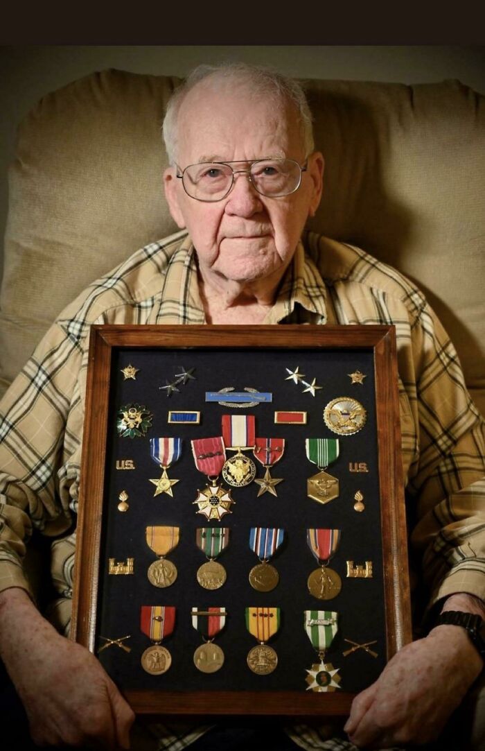 Last Surviving D-Day Wave 1 Soldier Turned 99 On November 1st