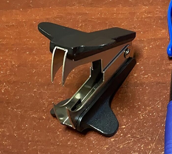 That Staple Remover In Your Desk Drawer Isn't Just For Fixing Paperwork Fails, It's Also Your Key To Unlocking Stubborn Key Rings Without Breaking A Nail