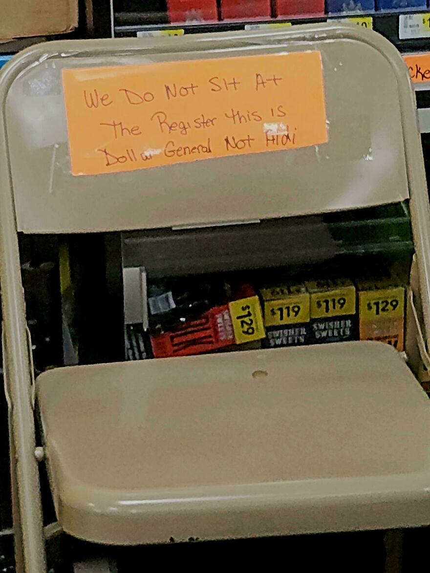 Dollar General Management With An Inspiring Message To Staff