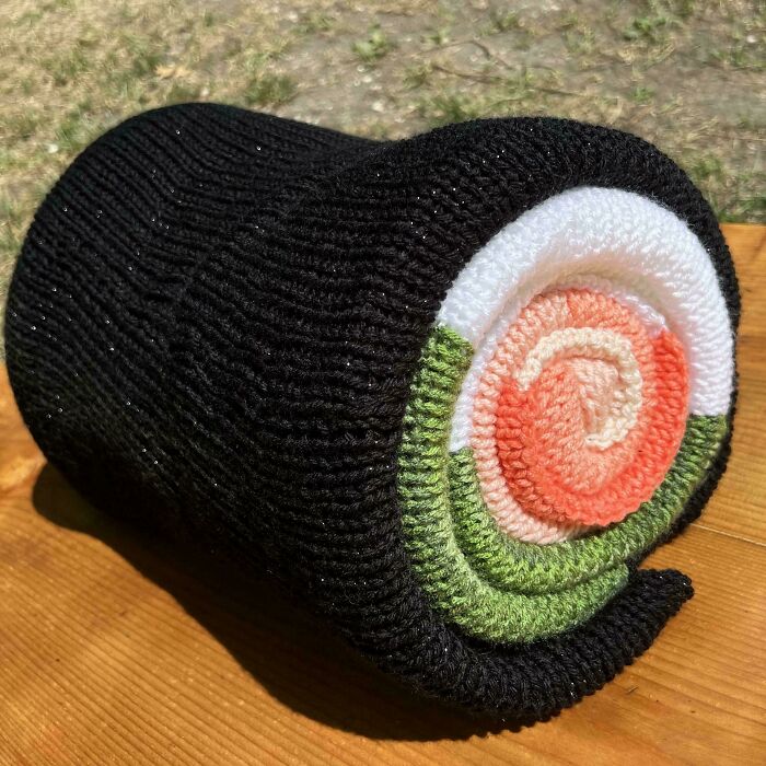 I Made A Blanket That Rolls Up To Look Like Sushi