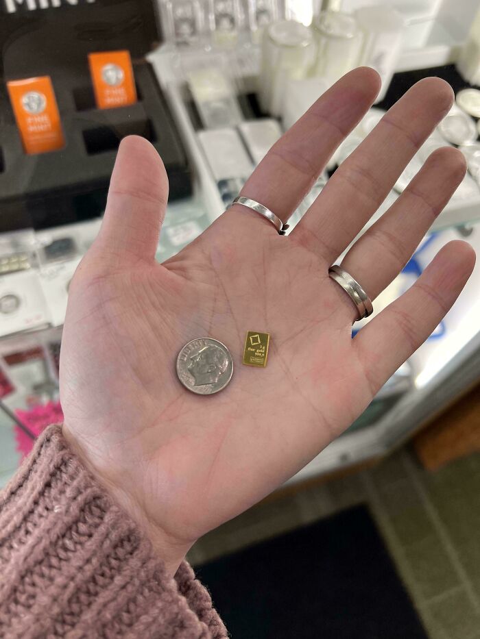 How Small 1 Gram Of Gold Is (~$75 Melt Value). Coin For Size Comparison