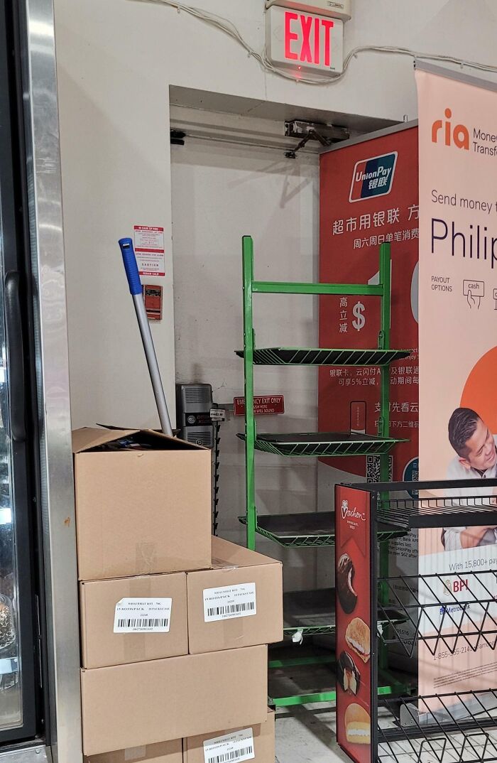 I Work In A Minimum-Wage Grocery Store. The Fire Exit Has Been Blocked Like This For Months, And My Boss Threatened To Fire Me After He Saw Me Taking This Photo