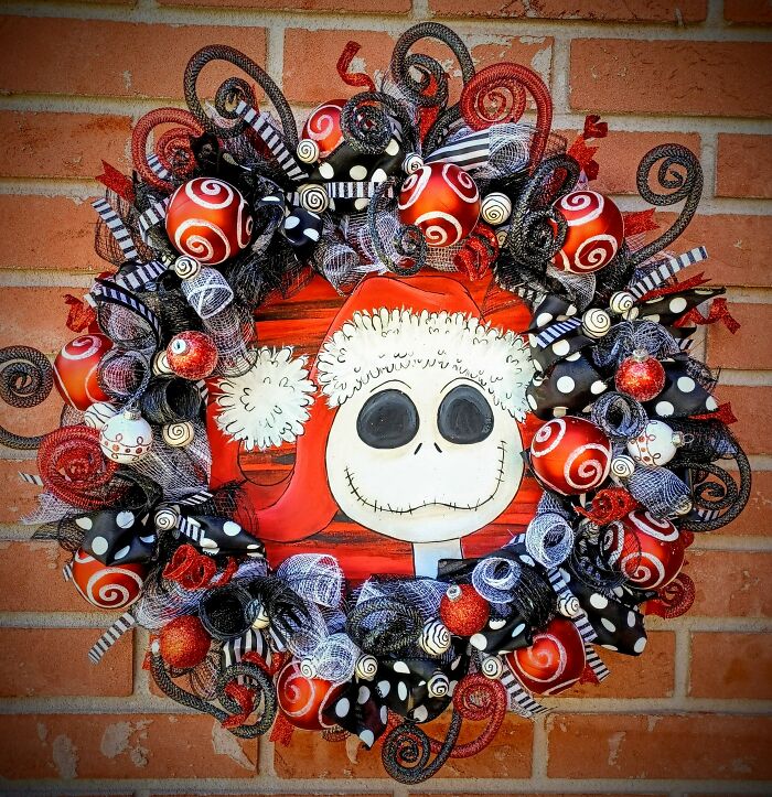 I Created Holiday Decorations Inspired By The 'Nightmare Before Christmas' (17 Pics