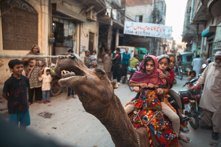 Kids In The Streets Of Lahore, Pakistan