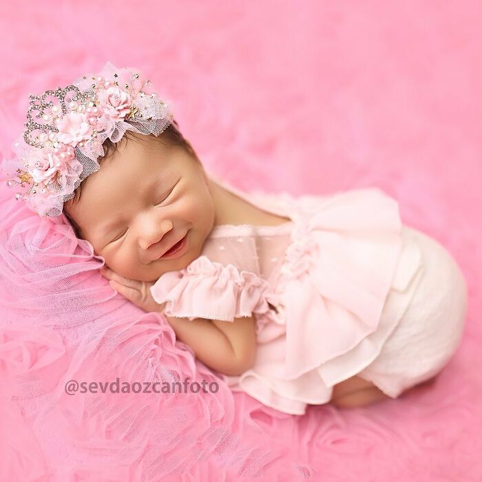 Newborn Photography By Sevda Özcan