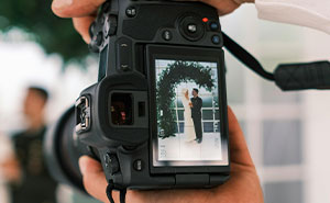 “I Couldn’t Believe He Went That Far”: Nephew Erases Aunt’s Wedding Pics After Months Of Non-Payment