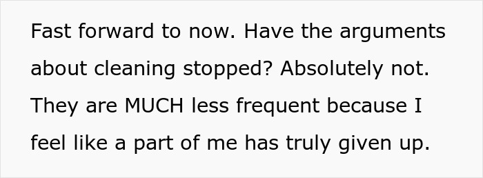 Woman Married To A Mama’s Boy For 10 Years, Finally Reaches Her Breaking Point, Seeks Advice Online