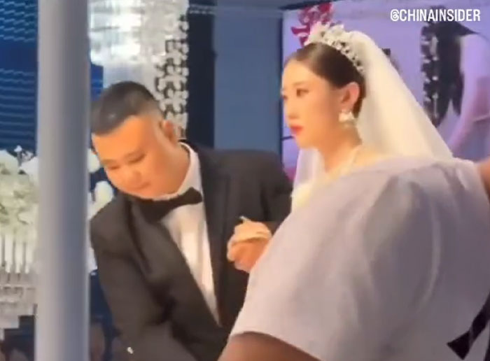 “Imagine Doing That To Someone Who Invited You”: Viewers Defend Angry Bride In Viral Video