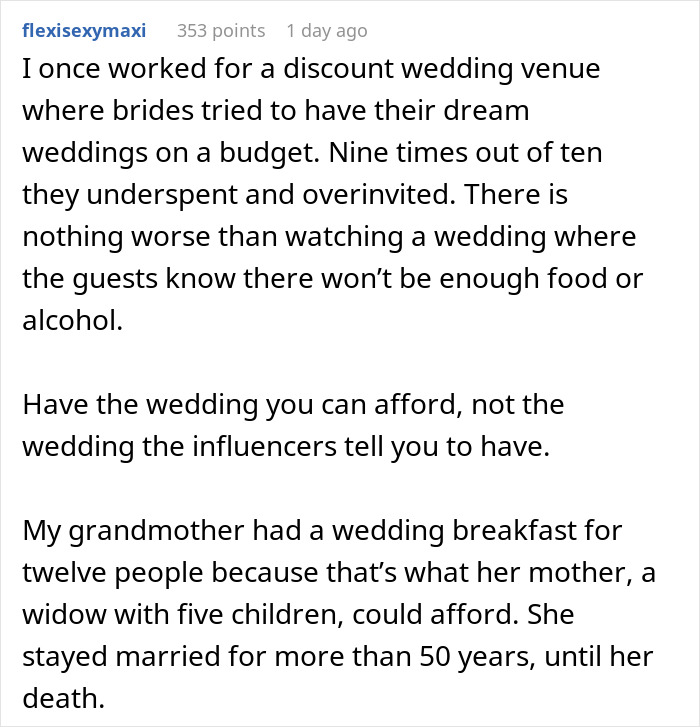 Bride Is Furious Guests Ordered Pizzas Because Her Family Ate Most Of The Food