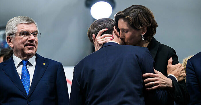 “The Awkwardness”: French President Macron’s Steamy Embrace With Sports Minister Called “Indecent”