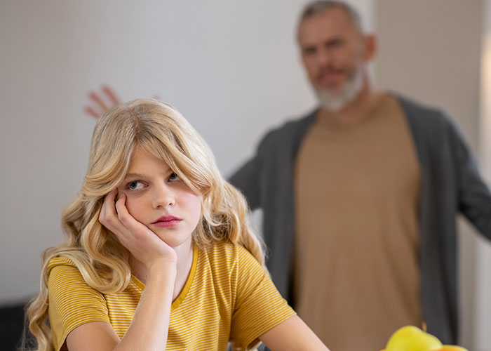 “I Was Free”: 30 Early Warning Signs Of Estrangement From Parents