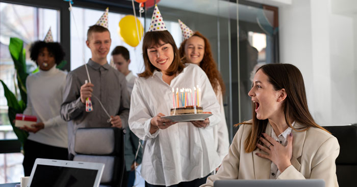 90 Happy Work Anniversary Messages To Surprise Your Co-Workers