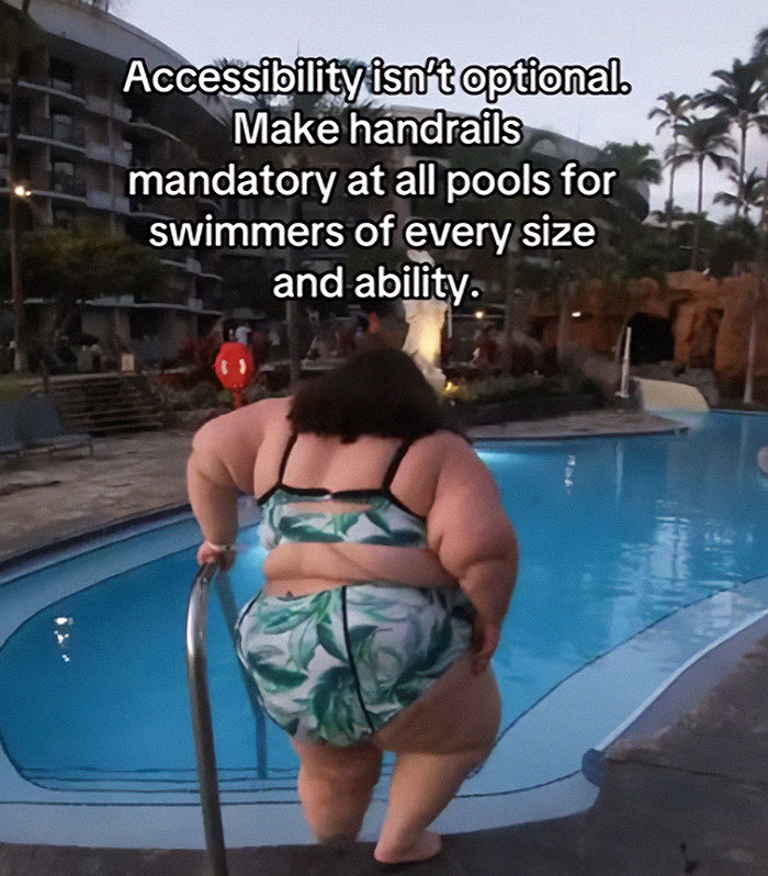 Plus-Size Activist Slams “Non-Inclusive” Pools After Calling Out Airline Staff Who Made Her Walk