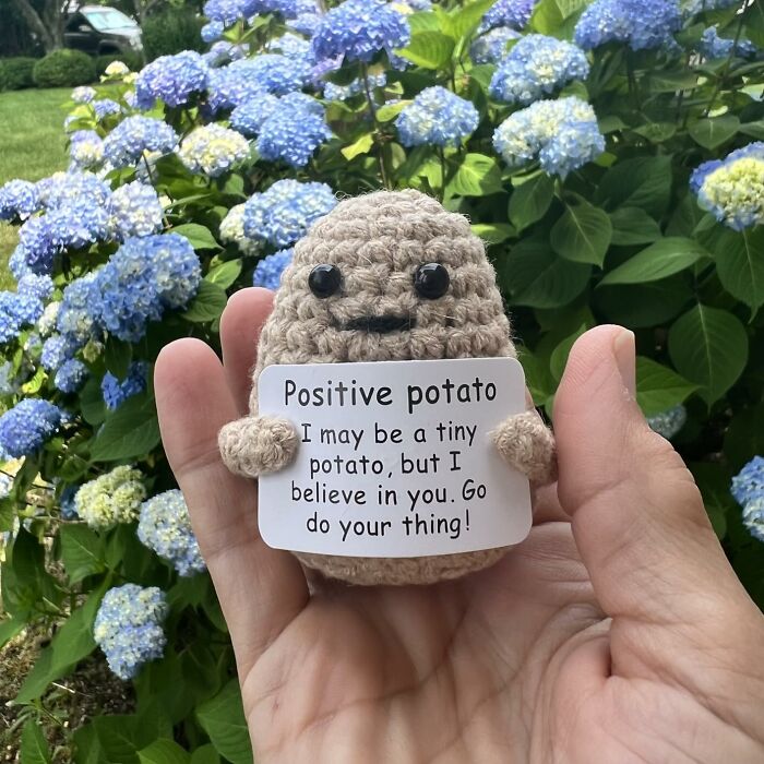 This Mini Knitted Potato Toy Is So Hilariously Adorable, You Might Just Want To Start A Whole Collection Of Knitted Vegetables