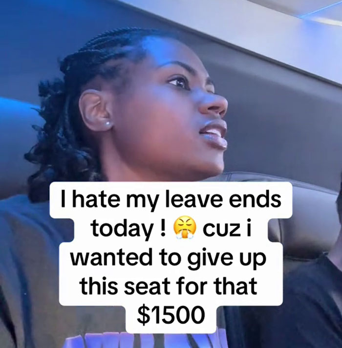 Passenger Refuses $1500 Cash To Give Up Her Seat On Full Flight, Ignites Controversy Online