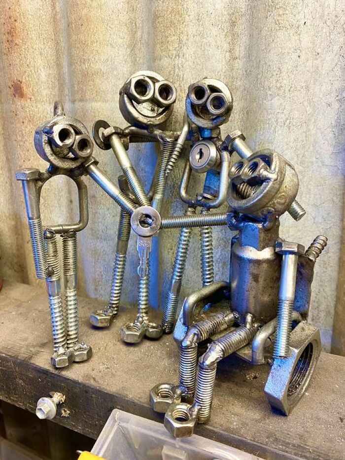 Beautiful Family!! “Key To My Heart” Scrap Metal Welding Art