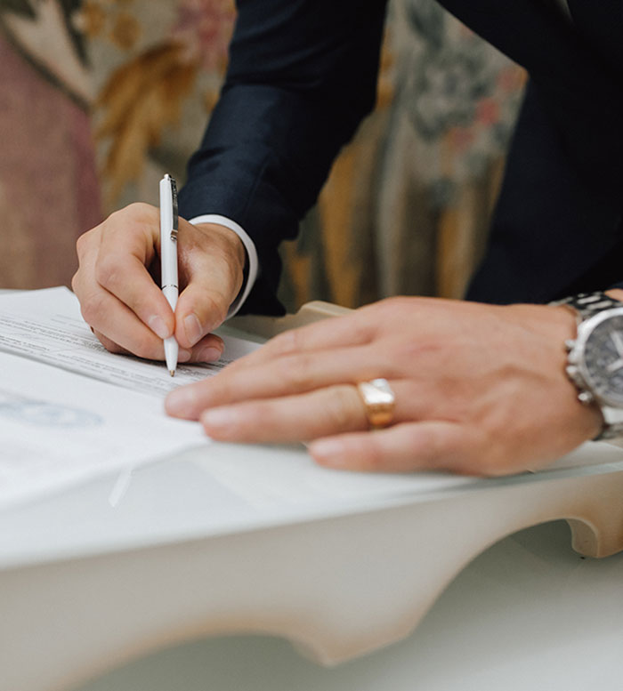 Bride Refuses To Take Leave For Wedding Day, Wants To Marry During Lunch Break