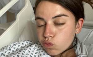 “He’s Got The IQ Of An Egg”: People Roast New Mom’s Boyfriend After She Reveals Hospital Bag