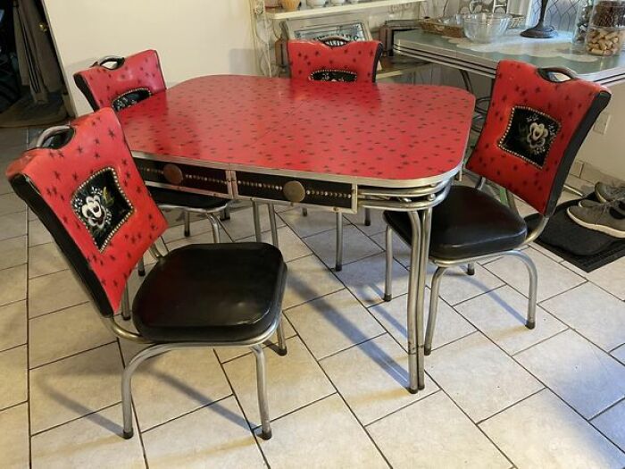 Sharing Pictures Of My Prized Kitchen Dinette Set! Rescued (Purchased) From A Basement A Few Years Ago