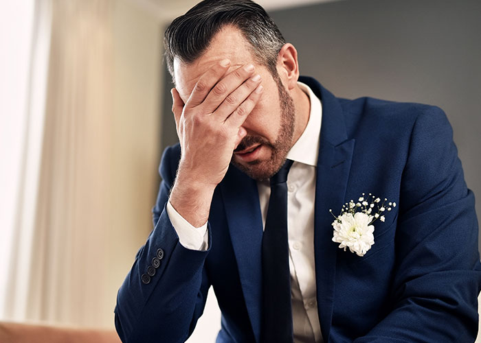 “He’s Still Screwed Up Over It”: 30 Weddings That Ended Right At The Altar