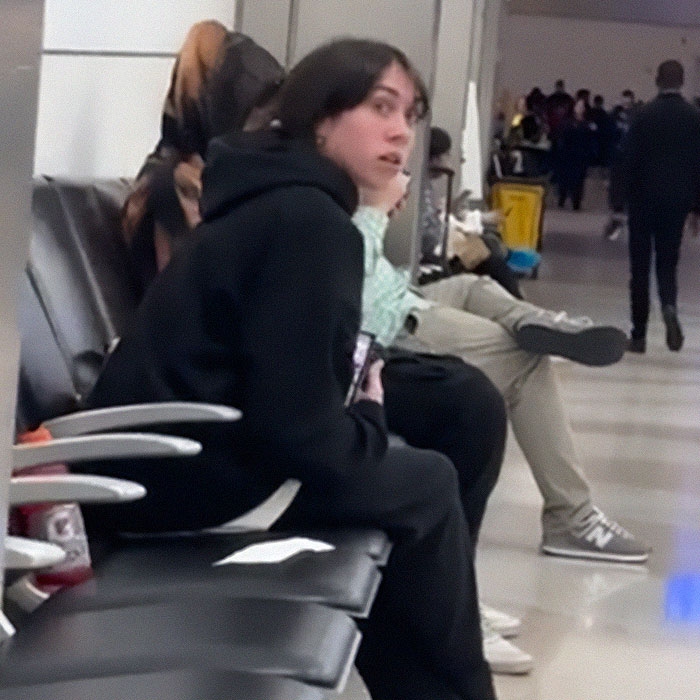 Woman's “Cringeworthy” And Insulting Meltdown At Airport Sparks Concern For Her Boyfriend