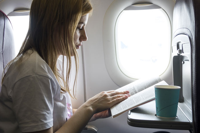 Stinky Guy Keeps Leaning On Woman During Flight, She Just About Starts Screaming At Him