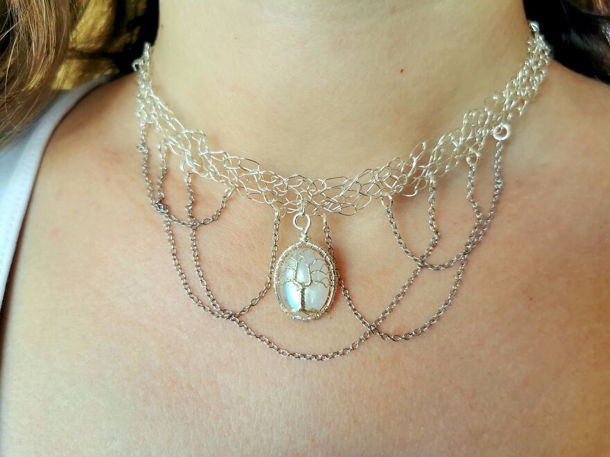 I Crocheted With Wire To Make This Elven Moonstone Necklace (8 Pics)