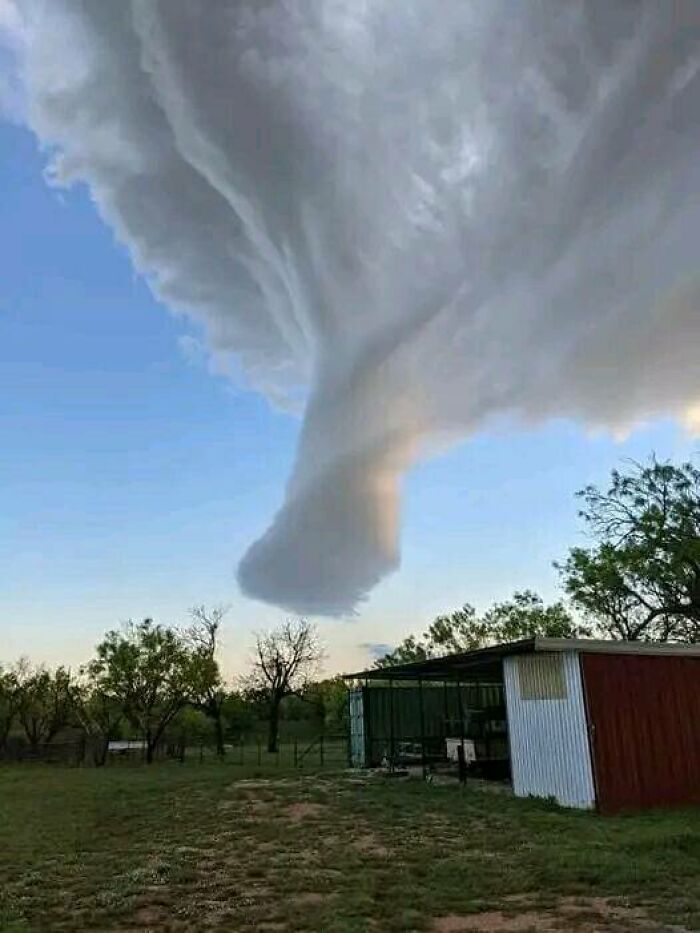 Funnel Cloud, Texas