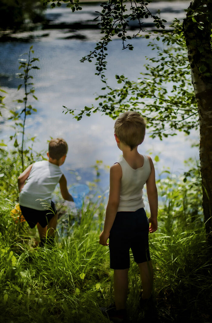 I Took 23 Portraits Of Children Surrounded By The Beauty Of Icelandic Nature - 28