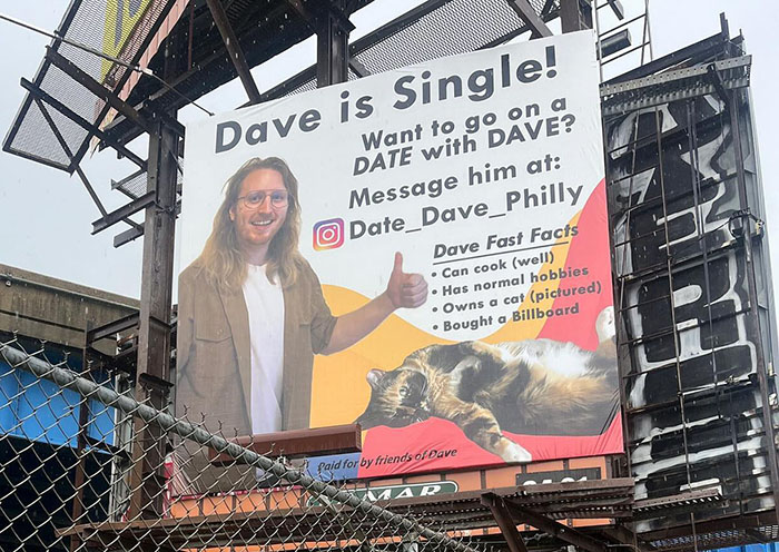 People Online Can’t Get Enough Of Guy Who Rented A Billboard With A Humorous Ad To Get A Date