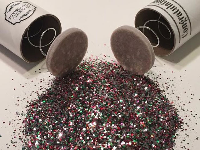 “Enjoy Your Glitter Bomb”: Sparkly Genitalia Confetti Sticks To Man As Stepdaughter Gets Revenge