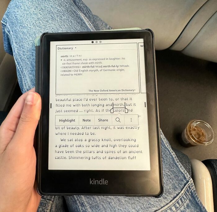  Kindle Paperwhite Is Your Passport To A World Of Literary Adventures, Transporting You To Far-Off Lands And Captivating Stories Without Ever Leaving Your Couch