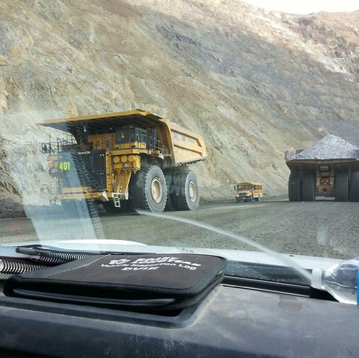  Mining Truck Compared To A School Bus