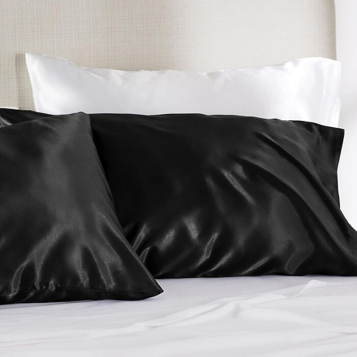  Satin Pillowcase Is A Luxurious Upgrade For Your Beauty Sleep, Promising A Tangle-Free Morning And A Silky Smooth Complexion