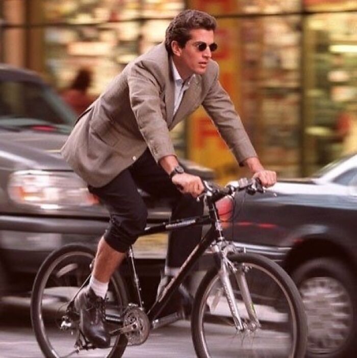 Stylish Bike Ride With John F. Kennedy Jr. Throughout The 90s