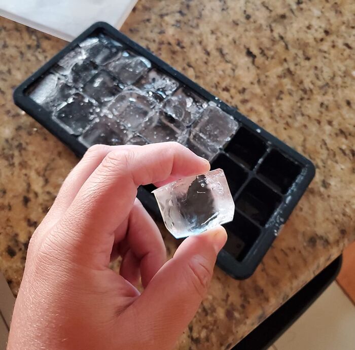 Toss a few ice cubes from your trusty ice cube tray (or a damp washcloth) into the dryer with your wrinkled garments. The melting ice creates steam, smoothing out those pesky wrinkles in just 10 minutes. This trick works wonders on lighter fabrics like shirts and slacks.