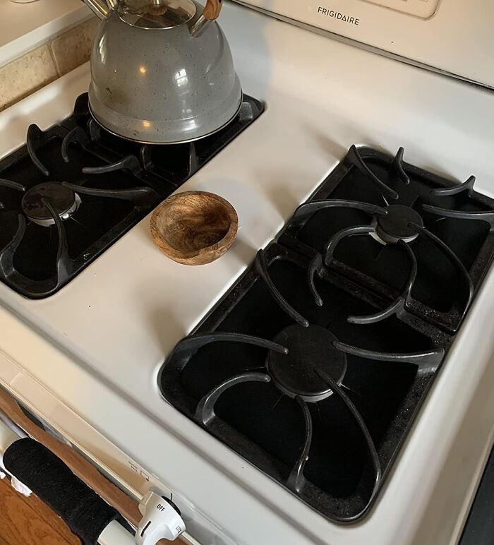 These Gas Stove Covers Are Like A Superhero Cape For Your Stovetop, Shielding It From Splatters And Spills So You Can Focus On Creating Culinary Masterpieces (Without The Cleanup Nightmares)