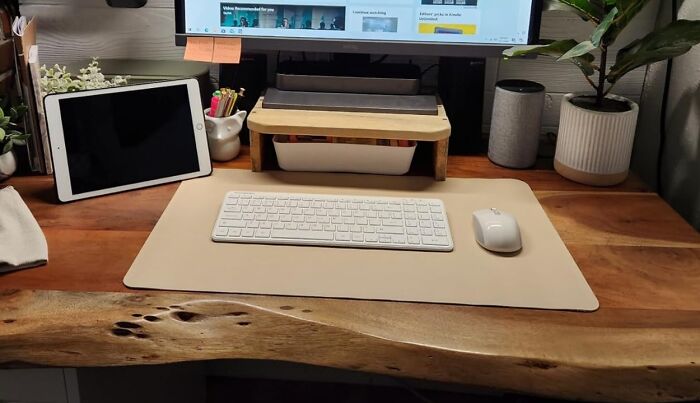 Say Goodbye To Coffee Stains And Pen Marks! This Leather Desk Mat Will Protect Your Desk And Make It Look Oh-So-Chic