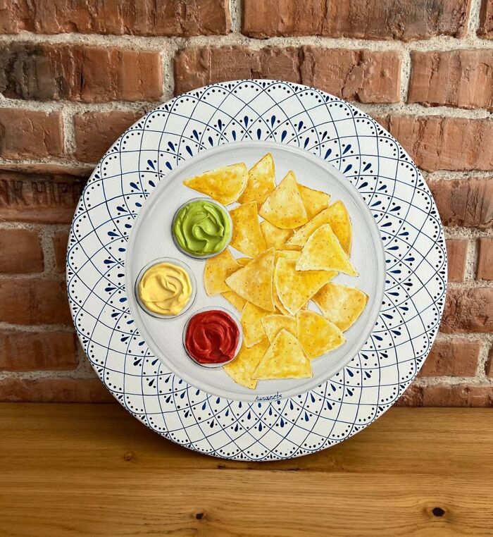 This Ukrainian Artist Paints Vintage Plates With 3D Food Of All Kinds (New Pics)